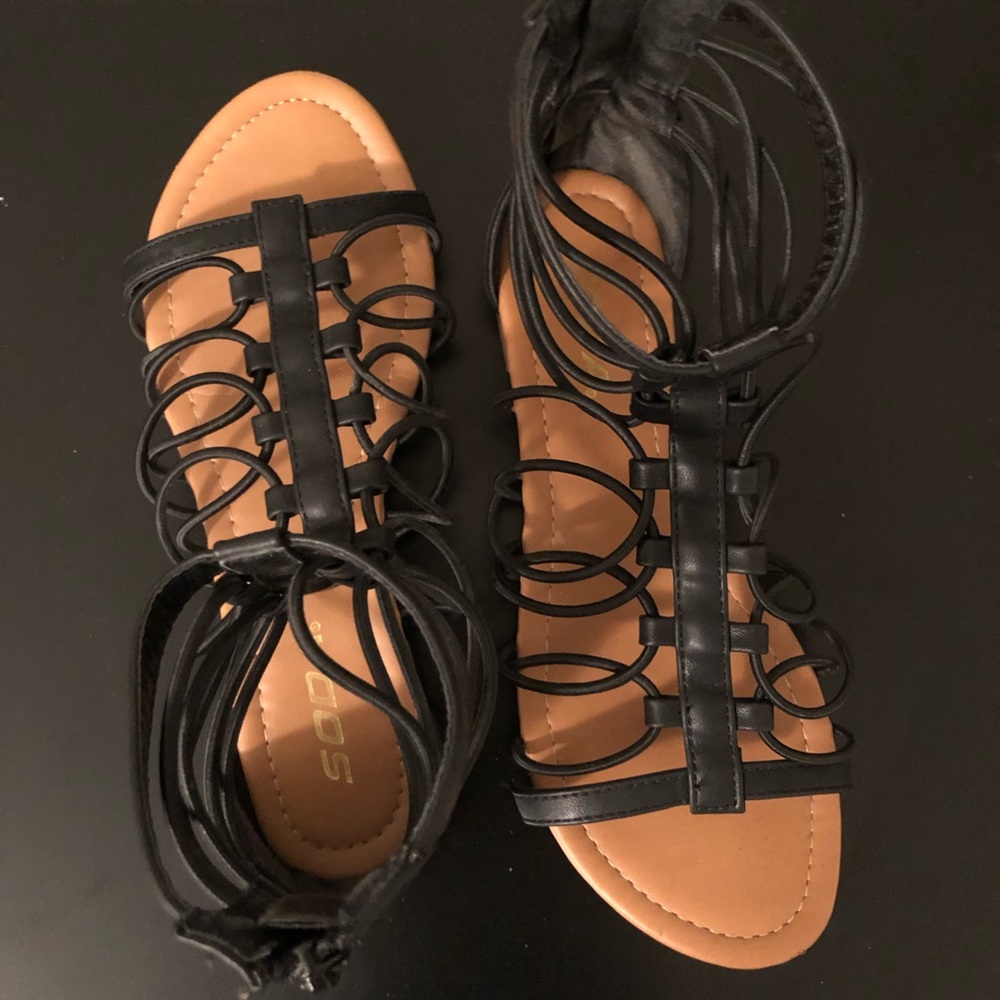 Gladiator sandals